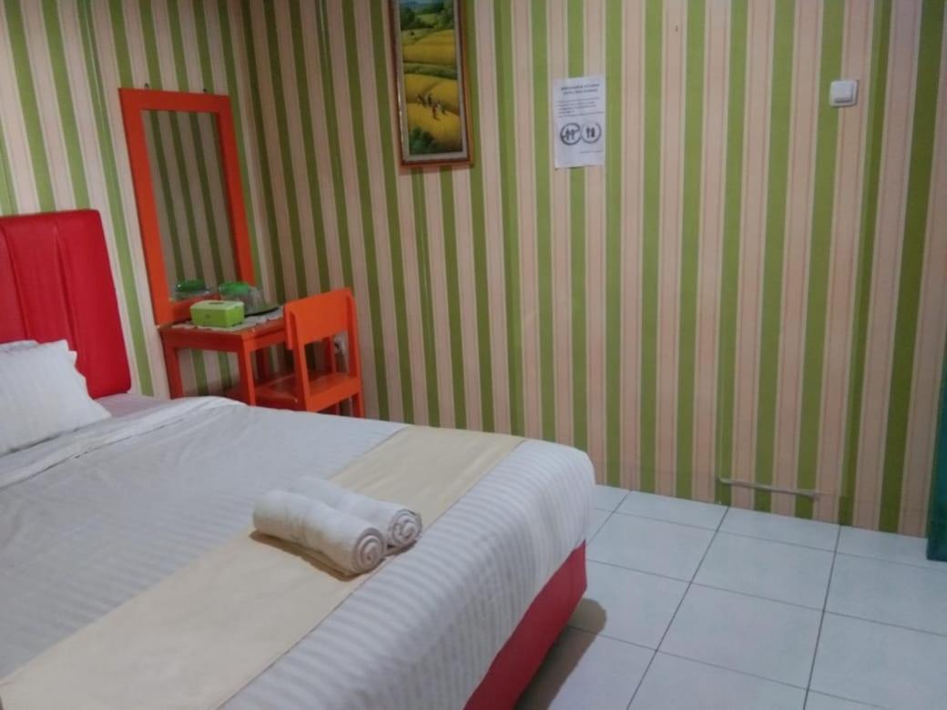 Hotel Krui Syariah المظهر الخارجي الصورة